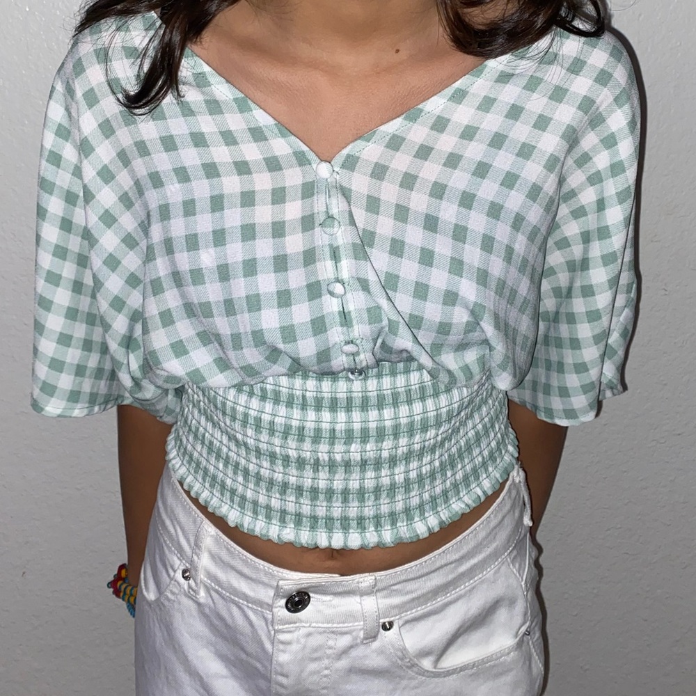 Forever 21 Green & white plaid crop top